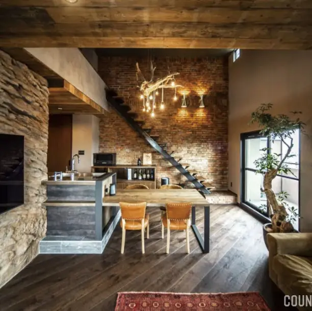 レンガ調が施された壁面